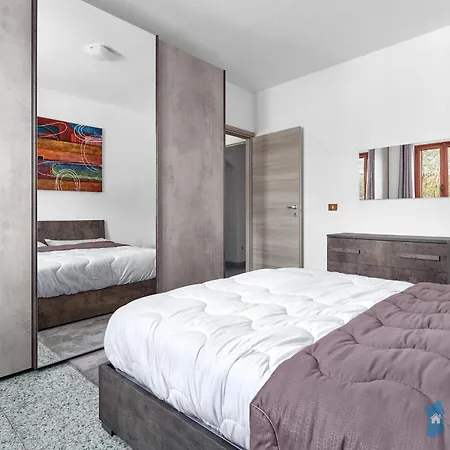 Holiday home Trilo 350m Dalla Vista Mare Budoniaffitti *