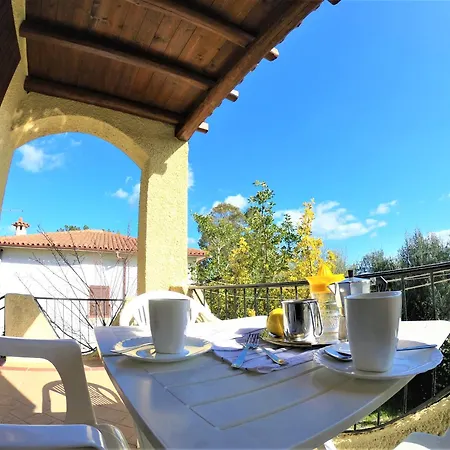 Holiday home Trilo 350m Dalla Vista Mare Budoniaffitti
