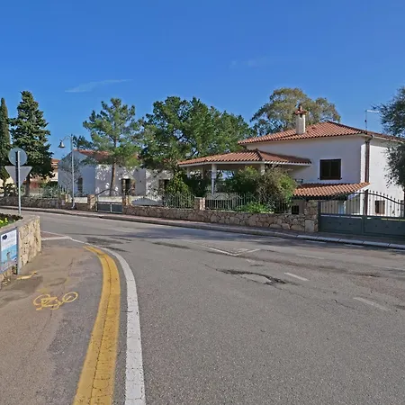Holiday home Trilo 350m Dalla Vista Mare Budoniaffitti