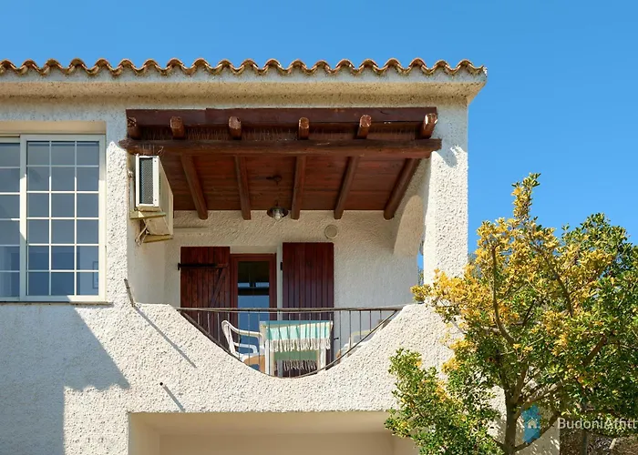 Casa de Férias Trilo 350m Dalla Vista Mare Budoniaffitti